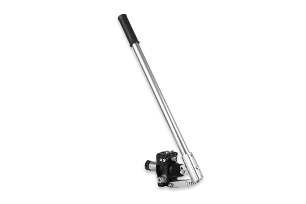 Pompa ręczna zbiornikowa pod siłownik dwustronnego działania 12cm3, 1/4"BSP 380Bar z zamkiem hydraulicznym i zaworami przeciążeniowymi PMDVB 12cc-byAB-s (6060.0105) + dźwignia